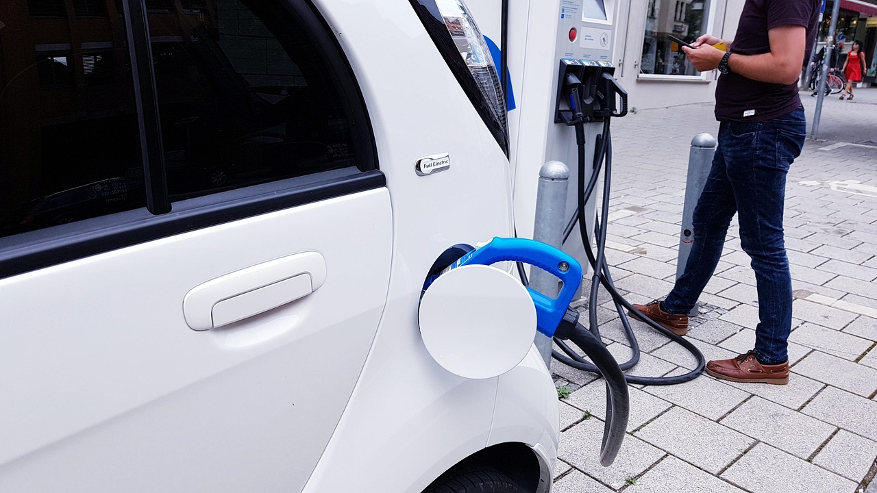 E-MicroGrid yönetim platformu arayüzü